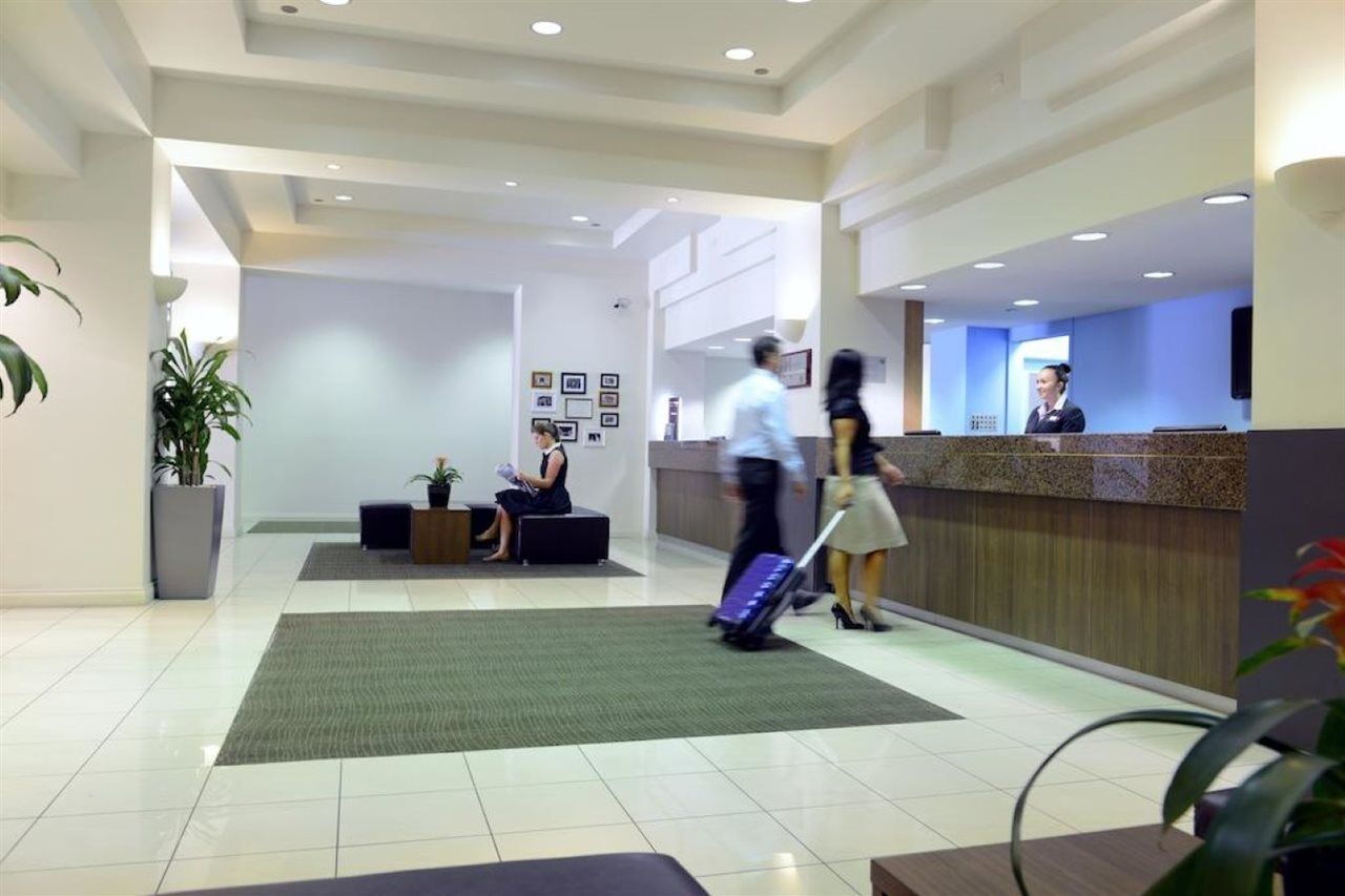 Ibis Styles Adelaide Grosvenor Hotel Exterior photo