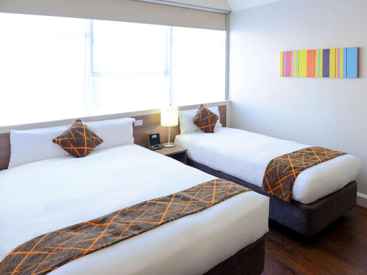 Ibis Styles Adelaide Grosvenor Hotel Exterior photo
